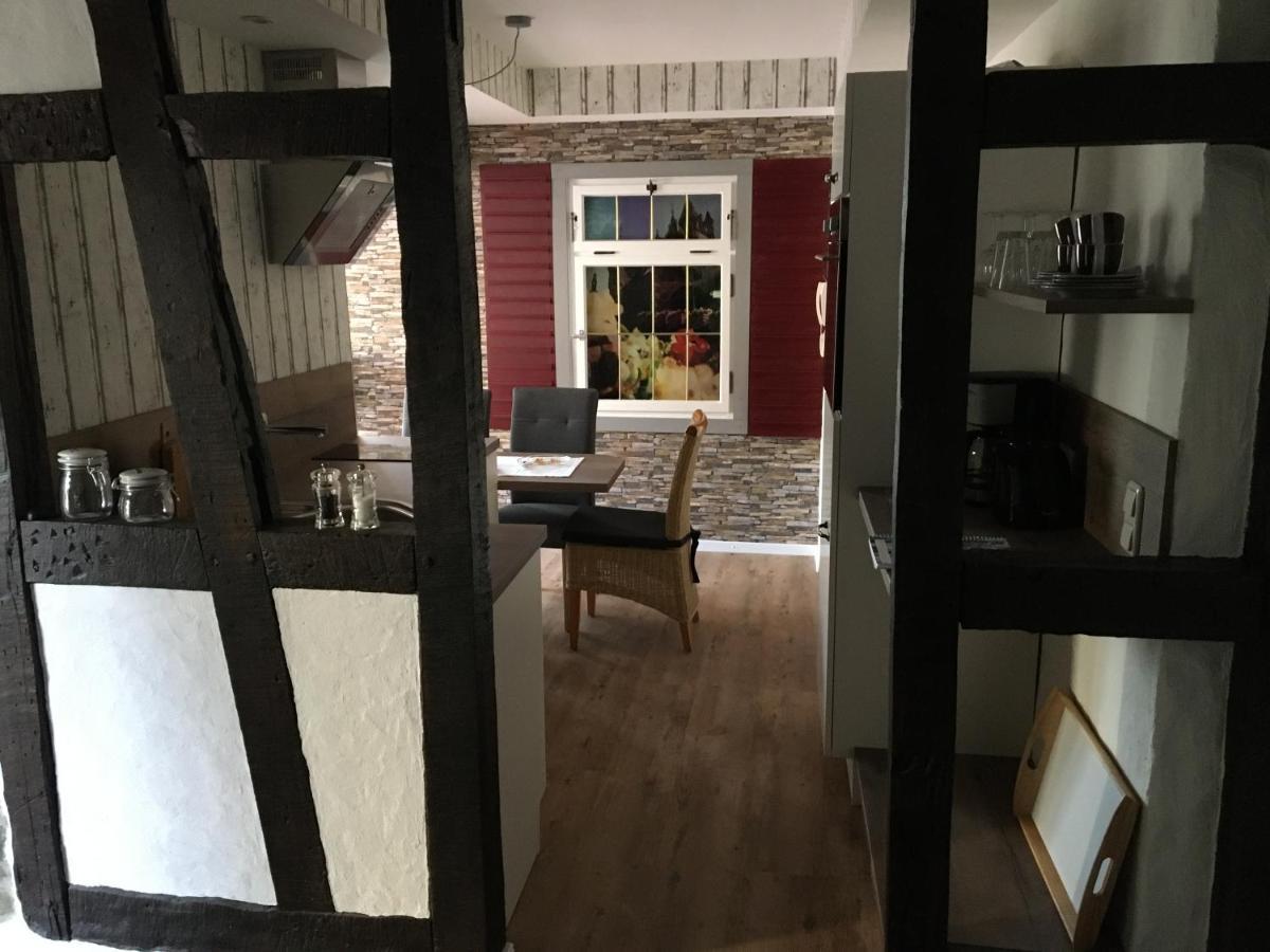 Hatzenport Ferienwohnung Rabennest מראה חיצוני תמונה