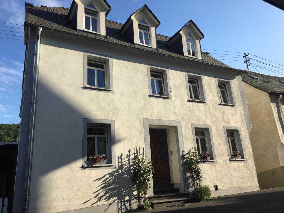 Hatzenport Ferienwohnung Rabennest מראה חיצוני תמונה